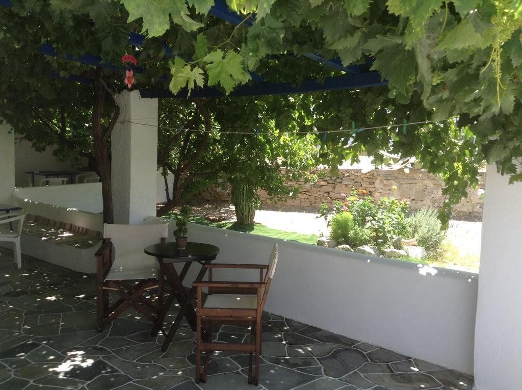 Nikoletta Rooms Parikia  Exterior photo