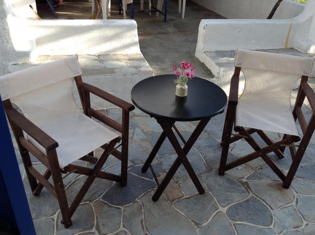 Nikoletta Rooms Parikia  Room photo
