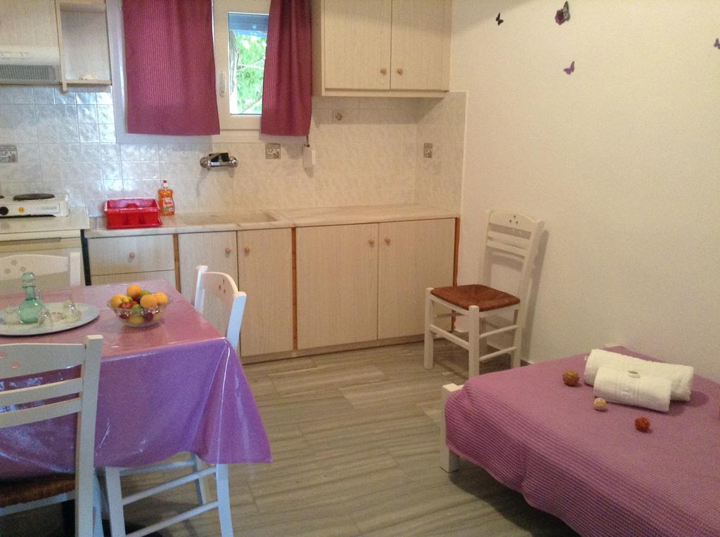 Nikoletta Rooms Parikia  Exterior photo
