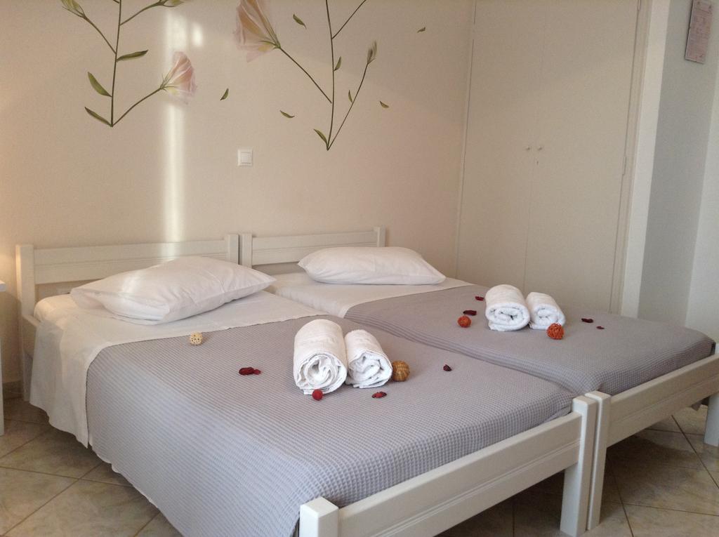 Nikoletta Rooms Parikia  Exterior photo