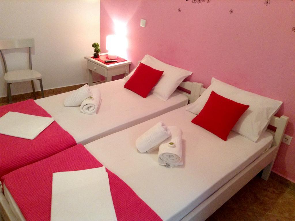 Nikoletta Rooms Parikia  Exterior photo