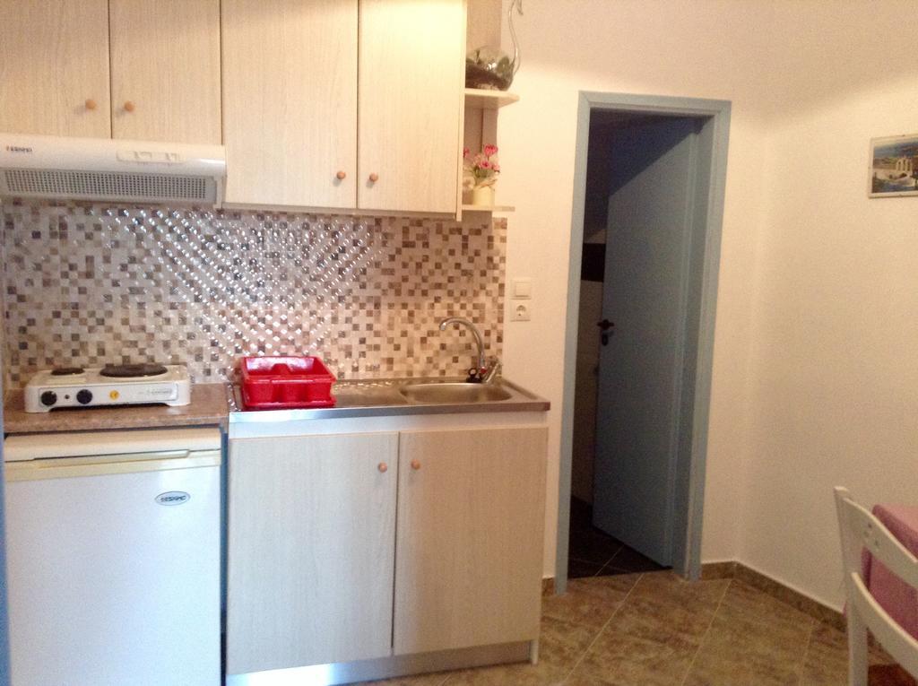 Nikoletta Rooms Parikia  Exterior photo