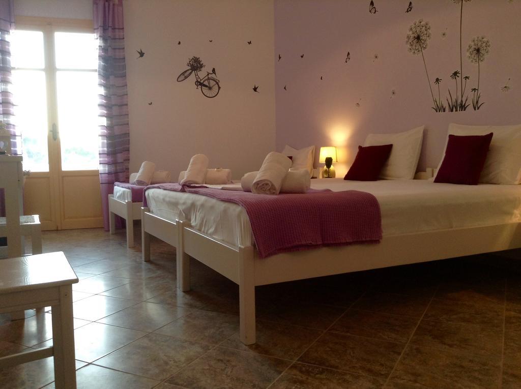 Nikoletta Rooms Parikia  Exterior photo