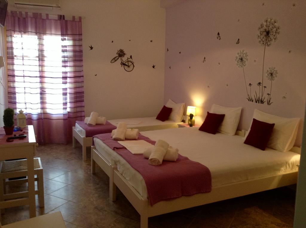 Nikoletta Rooms Parikia  Exterior photo