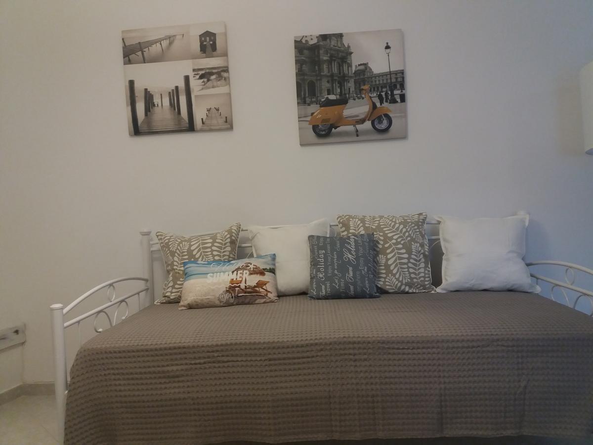 Nikoletta Rooms Parikia  Exterior photo